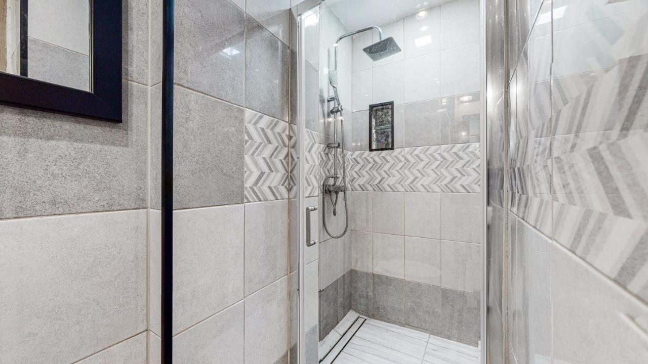 Apartament Las Vegas De Lux-Deptak Dworcowa Битом Екстериор снимка